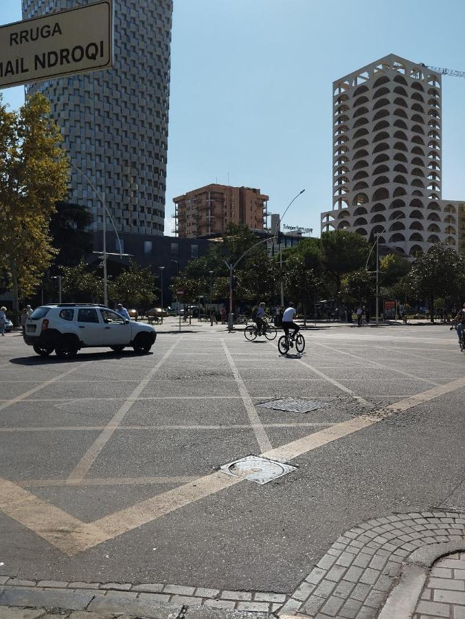 Bea City Center Apartment تيرانا المظهر الخارجي الصورة